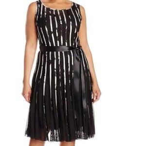 S.L. Fashions Women's Printed Mesh w /Satin Trim Dress Black & White (14W)